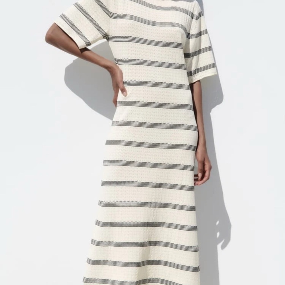 Zara Knitted Maxi Dress Size‎ Small